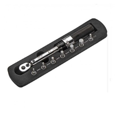 Динамометричний ключ 1/4" 1-24Hм 200мм з комплектом біт 10од. 6665 JTC Динамометричний ключ 1/4" 1-24Hм 200мм з комплектом біт 10од. 6665 JTC